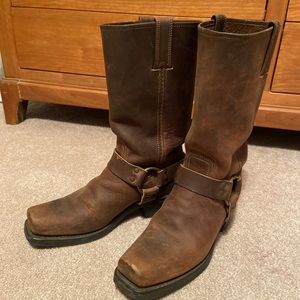 Frye Harness 12R Boots